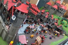 100-Die-Stadt-09-1